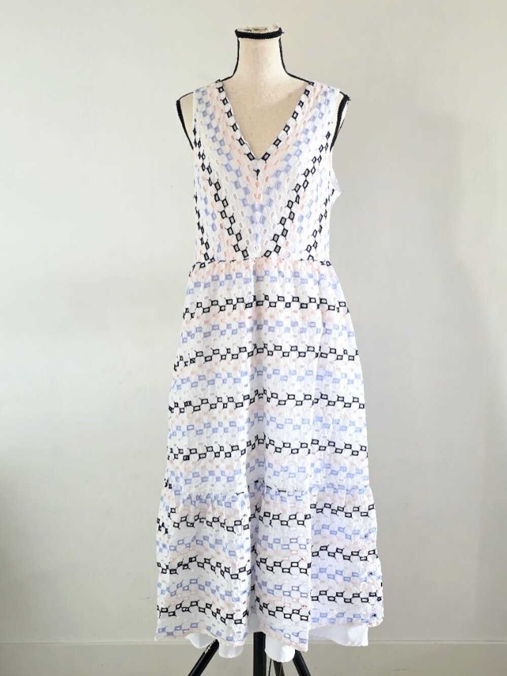 Maggy London Megan Midi Dress Embroidered Eyelet Cotton size 10